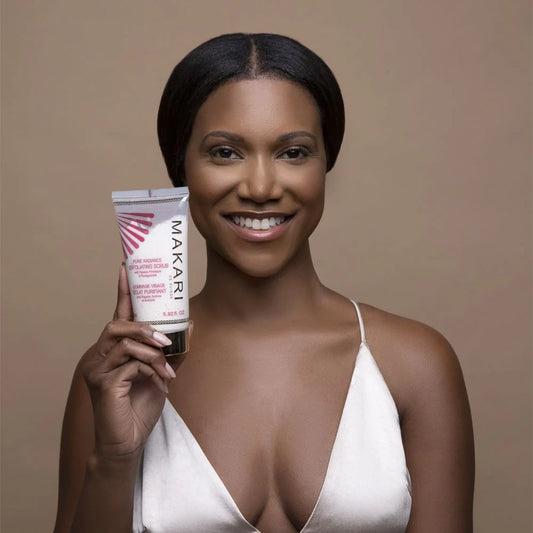 Pure Radiance Exfoliating Scrub